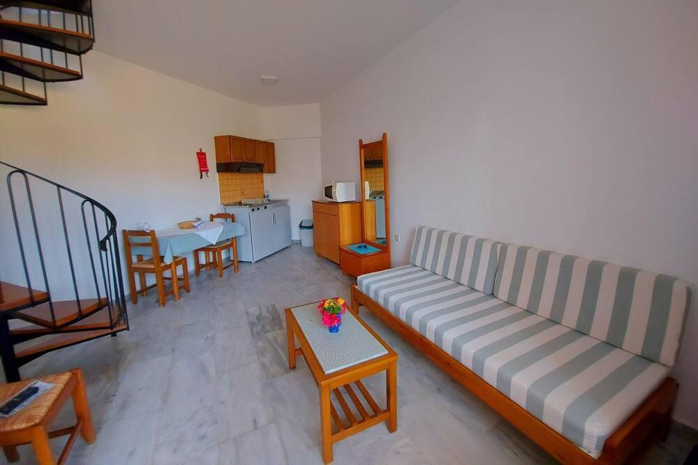 Menelaos Apartments Daratsos Buitenkant foto